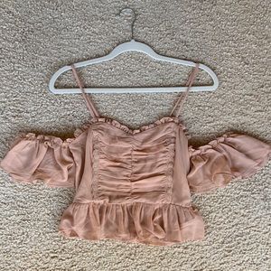 Off the shoulder lace top!!